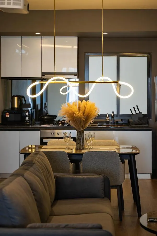 Elegant Seaview Projector Lounge By The Only Bnb Tanjung Tokong Apartment